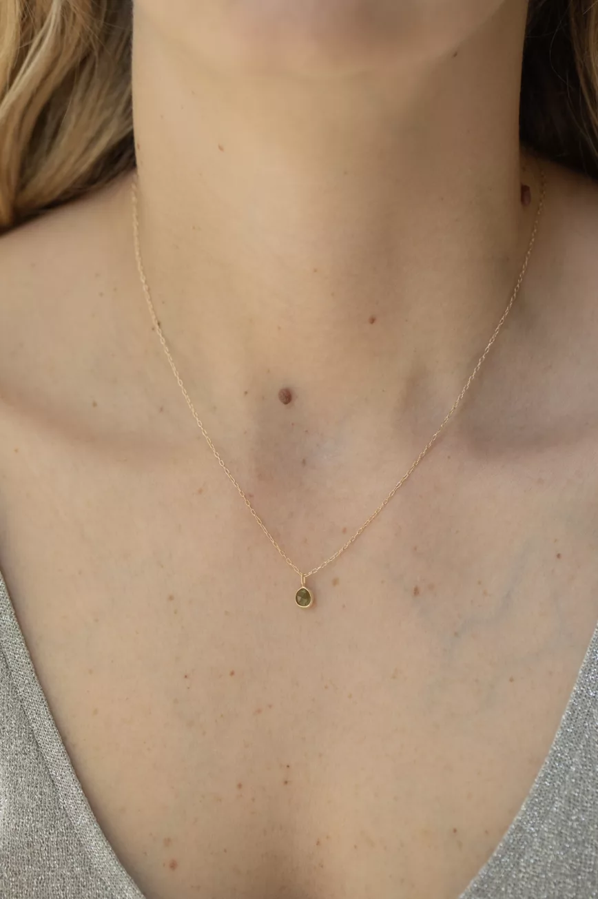 Yellow gold green tourmaline freeform chain necklace Celine Daoust