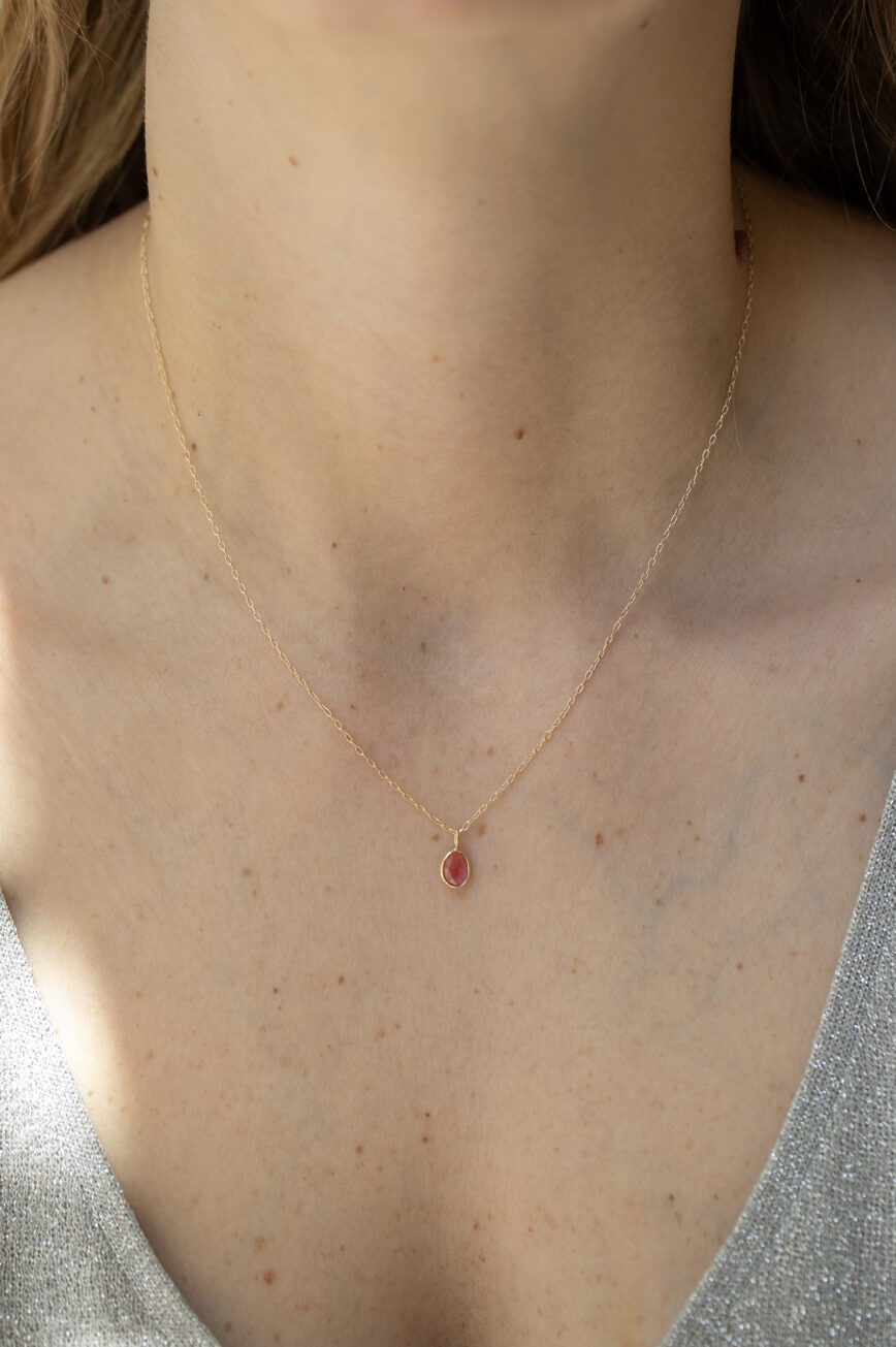 Yellow gold pink tourmaline freeform chain necklace Celine Daoust