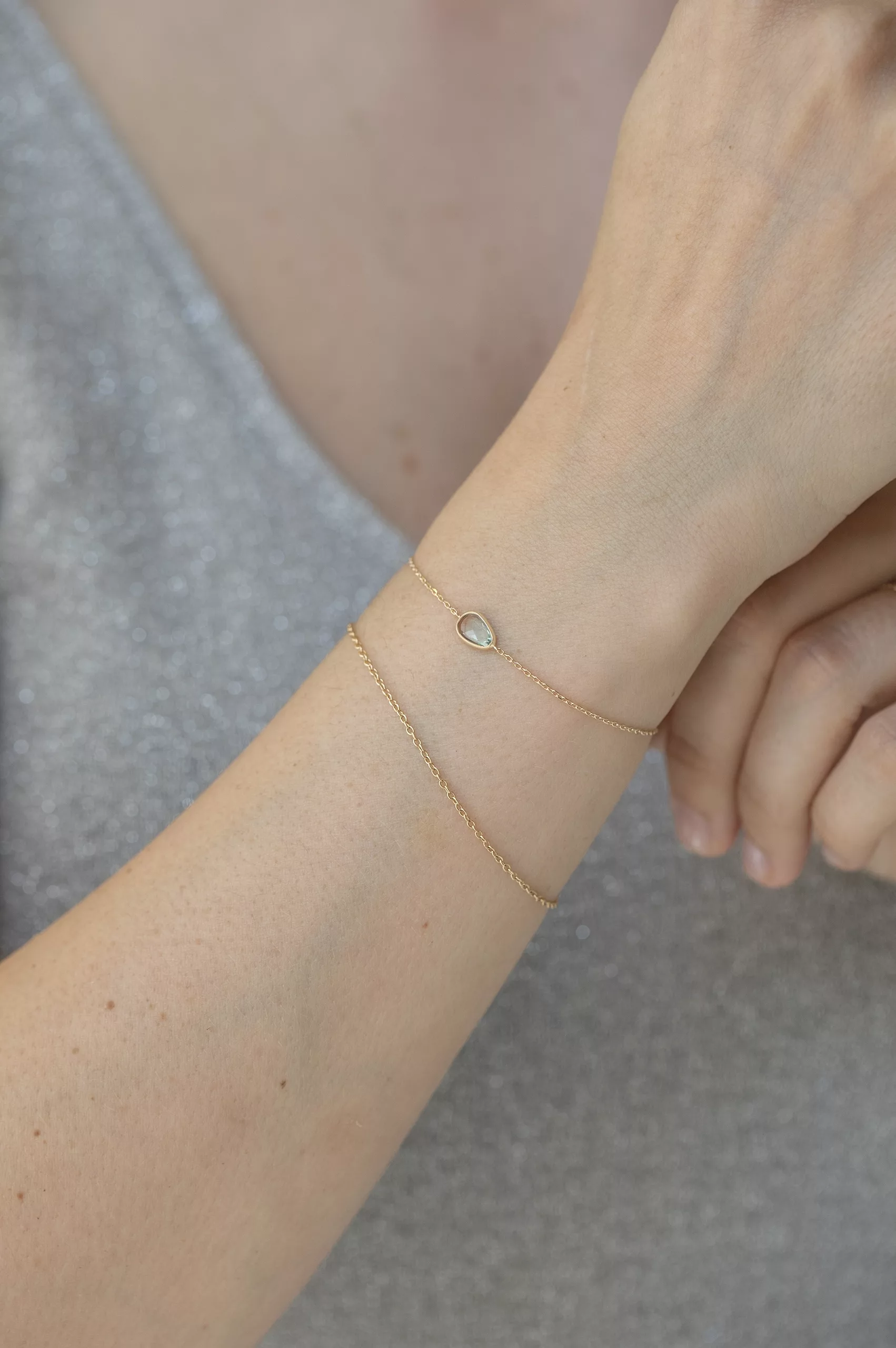 Yellow gold green sapphire chain bracelet Celine Daoust