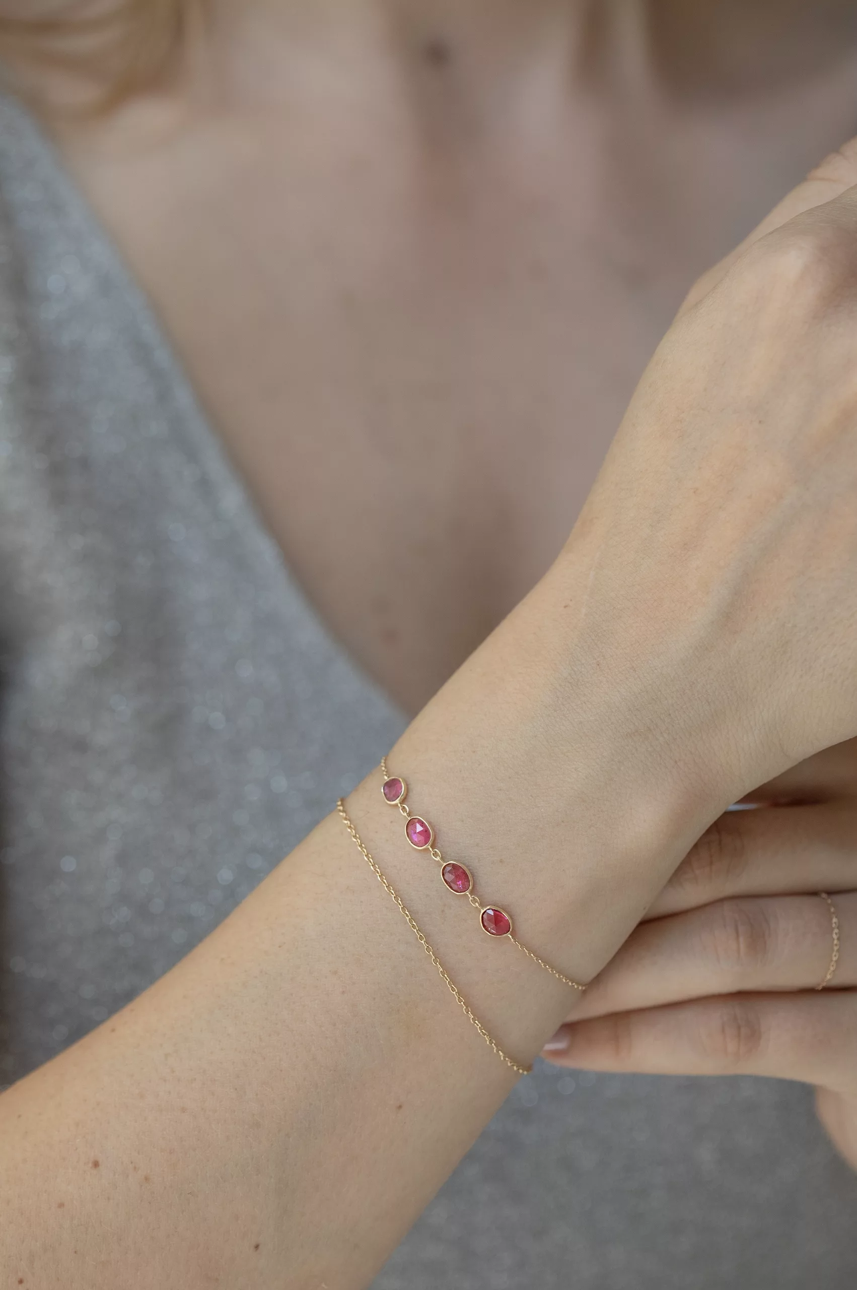 Yellow gold multi fuchsia tourmalines chain bracelet Celine Daoust