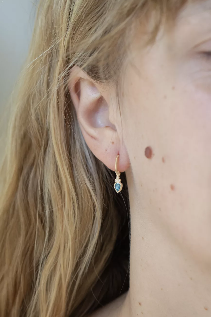 Yellow gold single stud earring oval blue tourmaline dangling diamond drops Celine Daoust