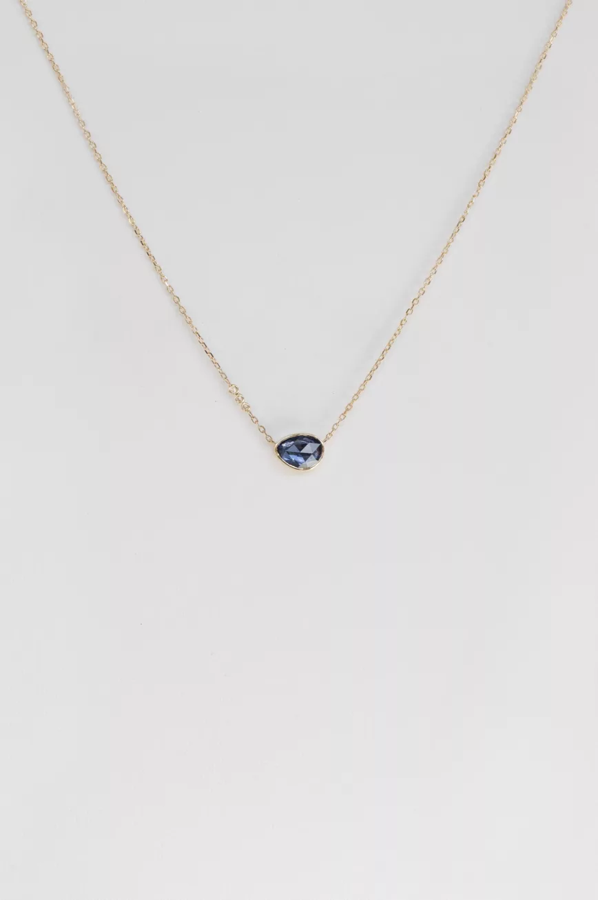 Yellow gold blue sapphire freeform three diamonds chain necklace Celine Daoust