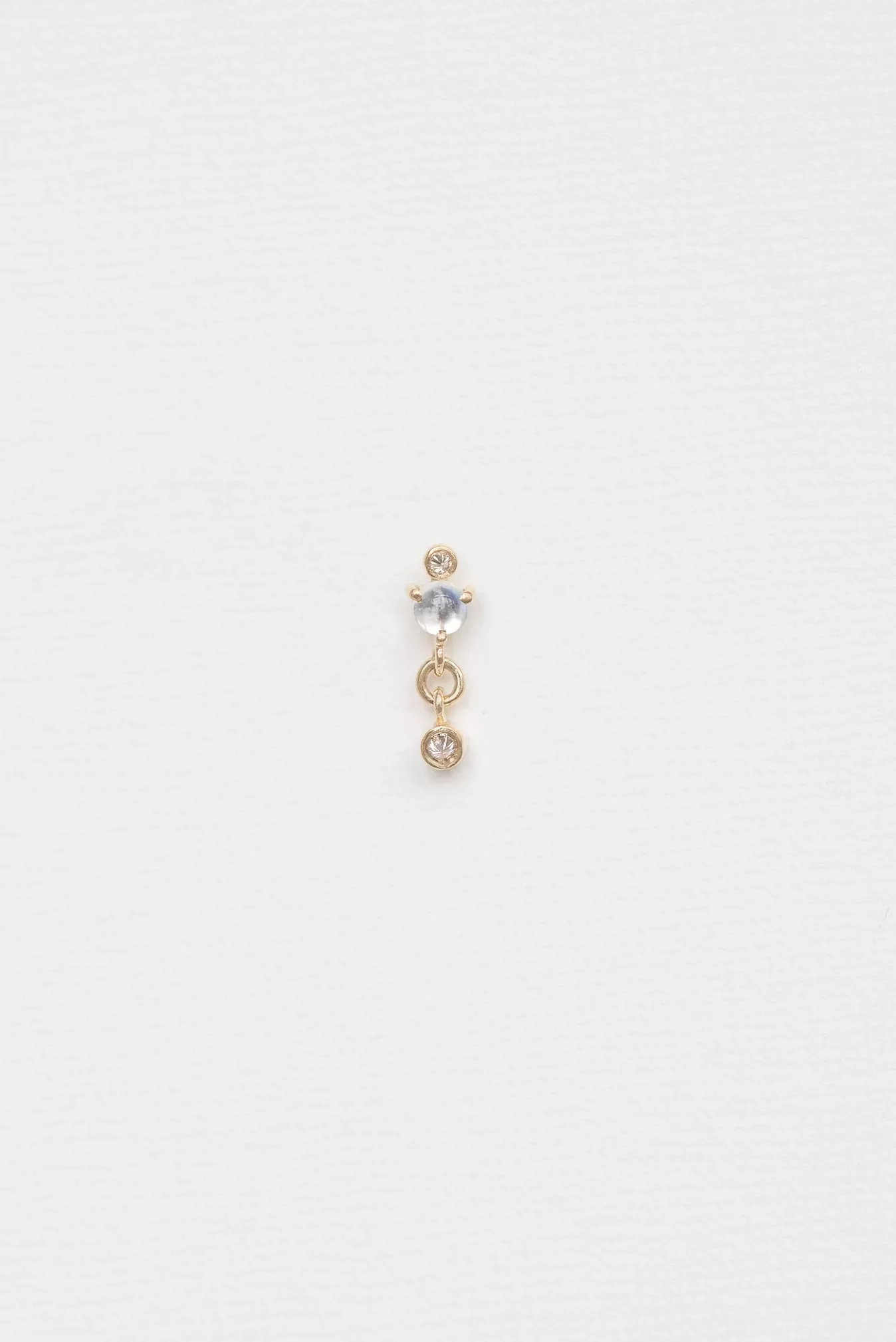 Gold flat back piercing moonstone diamond linear stud Céline Daoust