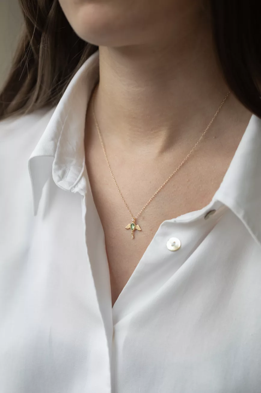 Yellow gold ne of a kind Power green Tourmaline Pear & Diamond Angel Chain Necklace
